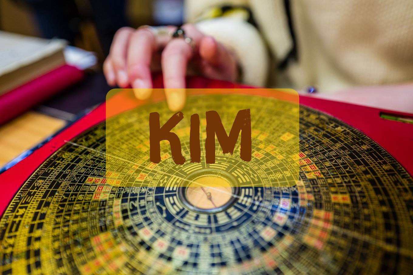 mệnh kim trồng cây gì